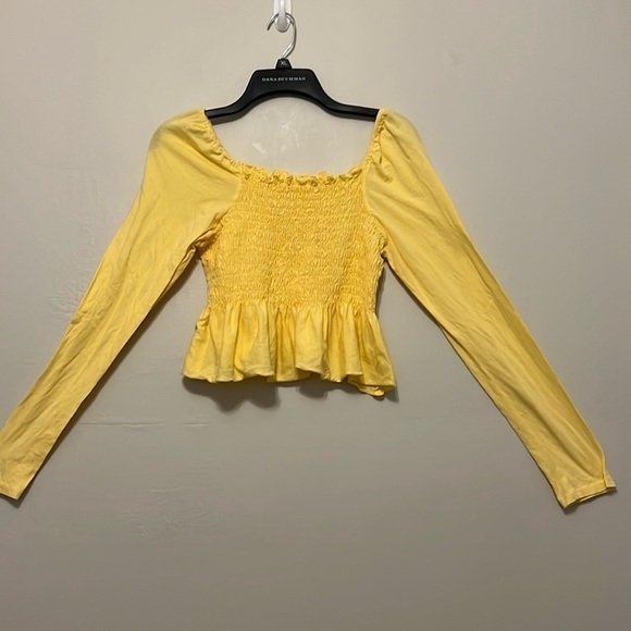 Truly Madly Deeply Tops - Truly Madly Deeply ruffled smocked off shoulder crop top yellow size medium